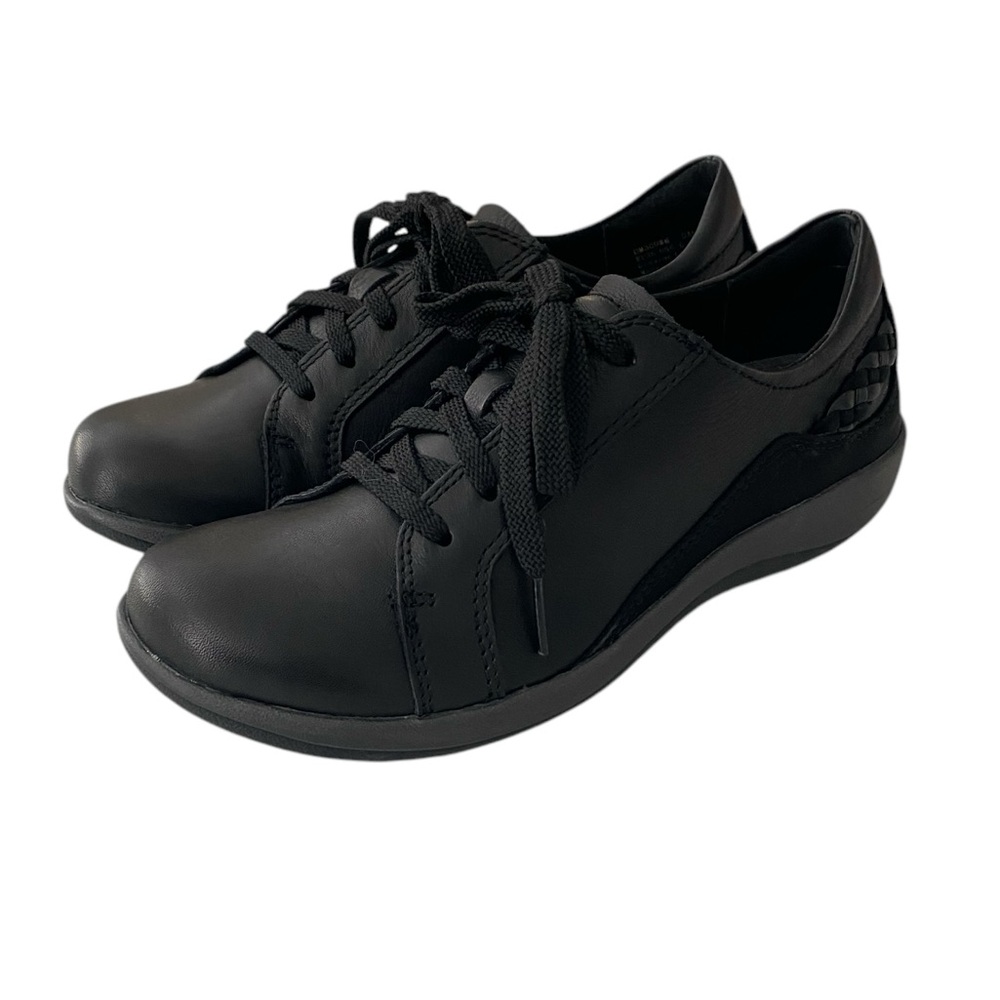 NWT Aetrex Dana Lace Up Oxford Sneakers Black Size 36